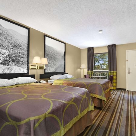 ซูเปอร์ 8 บาย วินด์แฮม อ็อกซ์ฟอร์ด Motel ภายนอก รูปภาพ